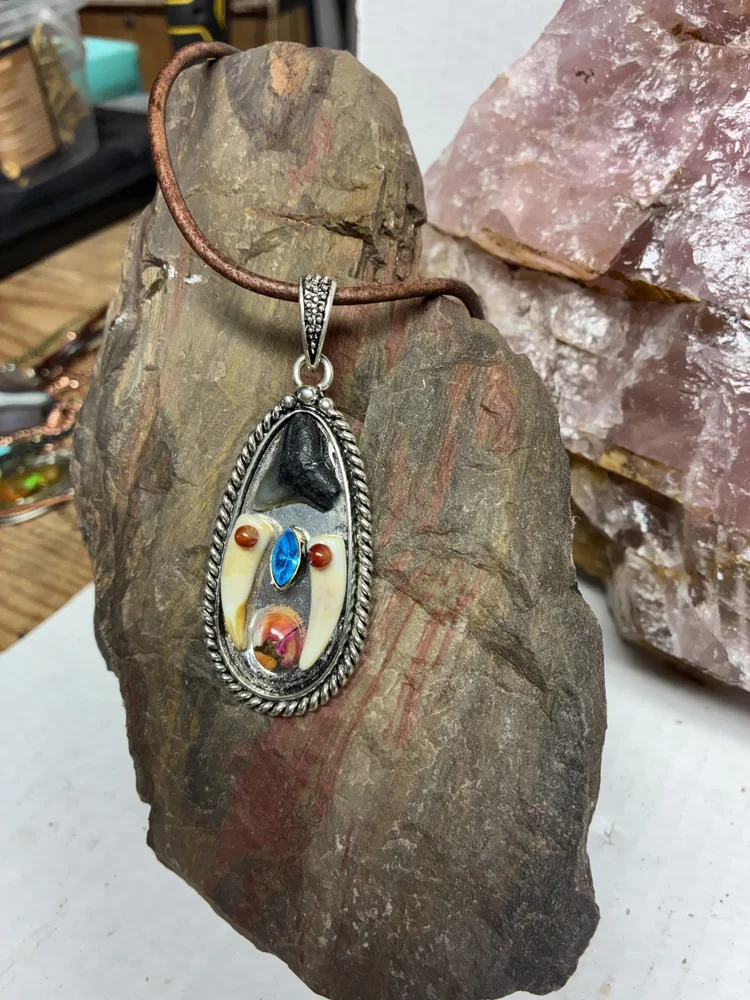 Southwestern Shark Tooth and Oyster Shell Turquoise Pendant, photo 5 of 6