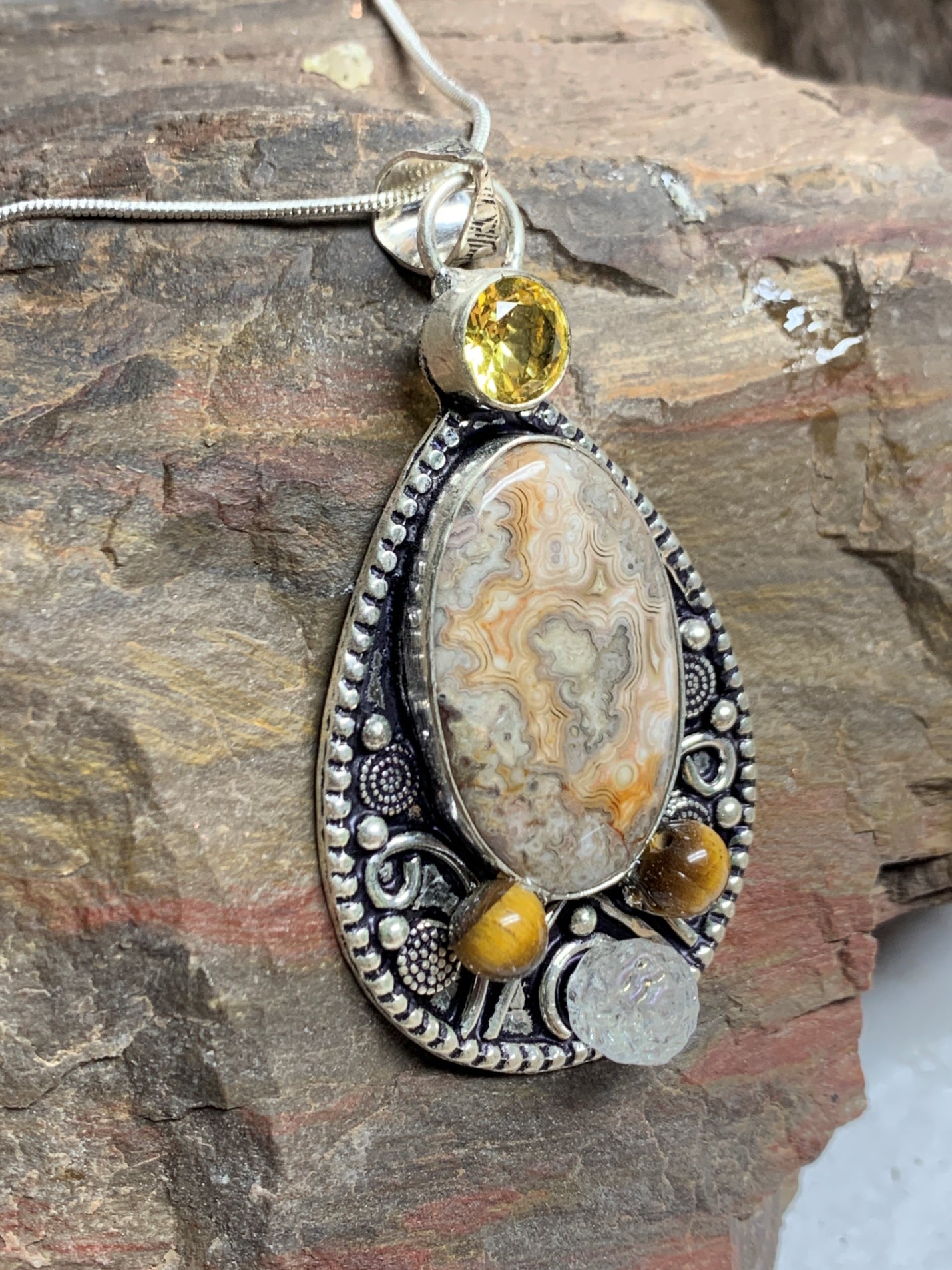 Pendant Crazy Lace Jasper Jasper on Antique Silver