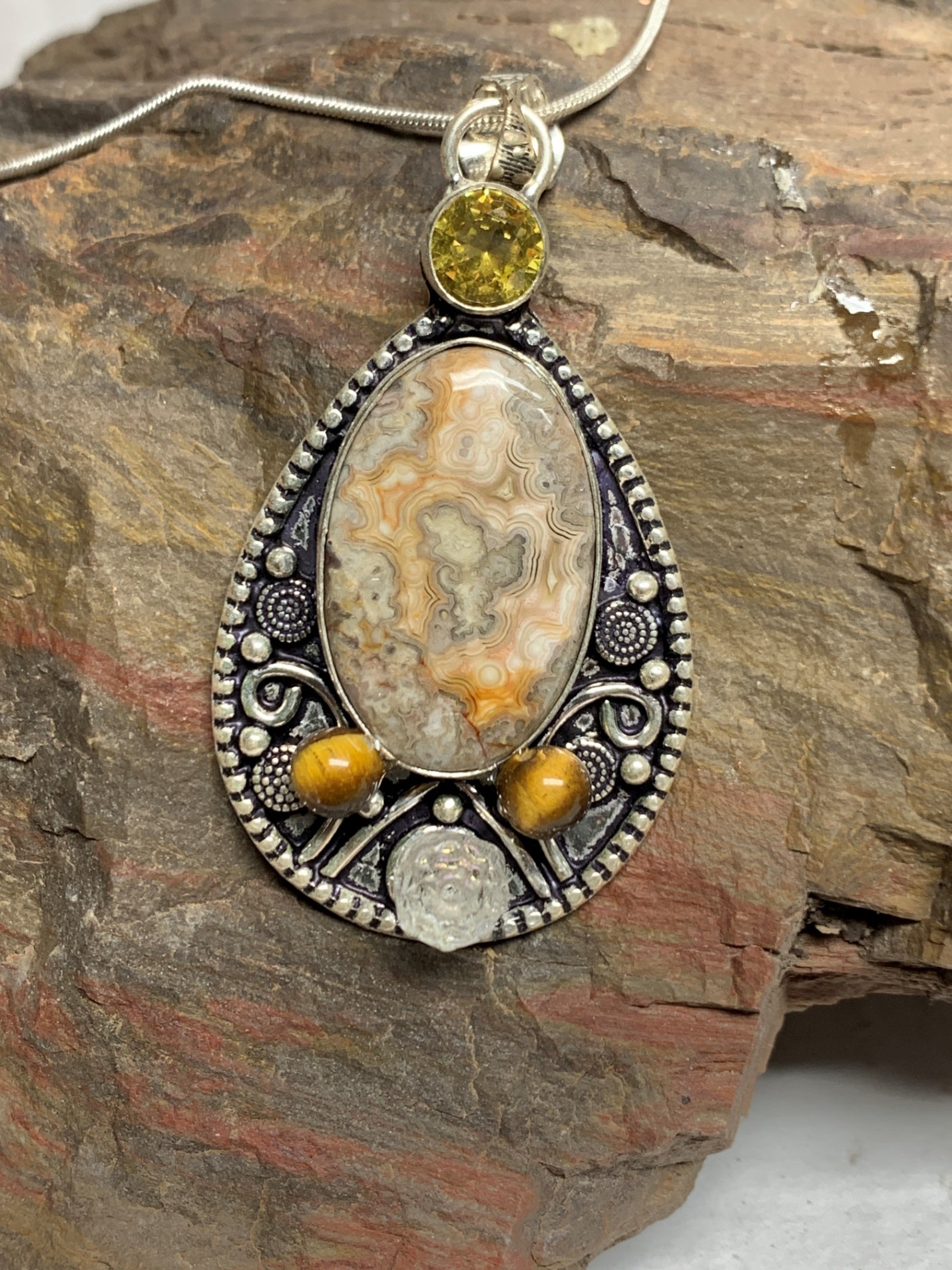 Pendant Crazy Lace Jasper Jasper on Antique Silver