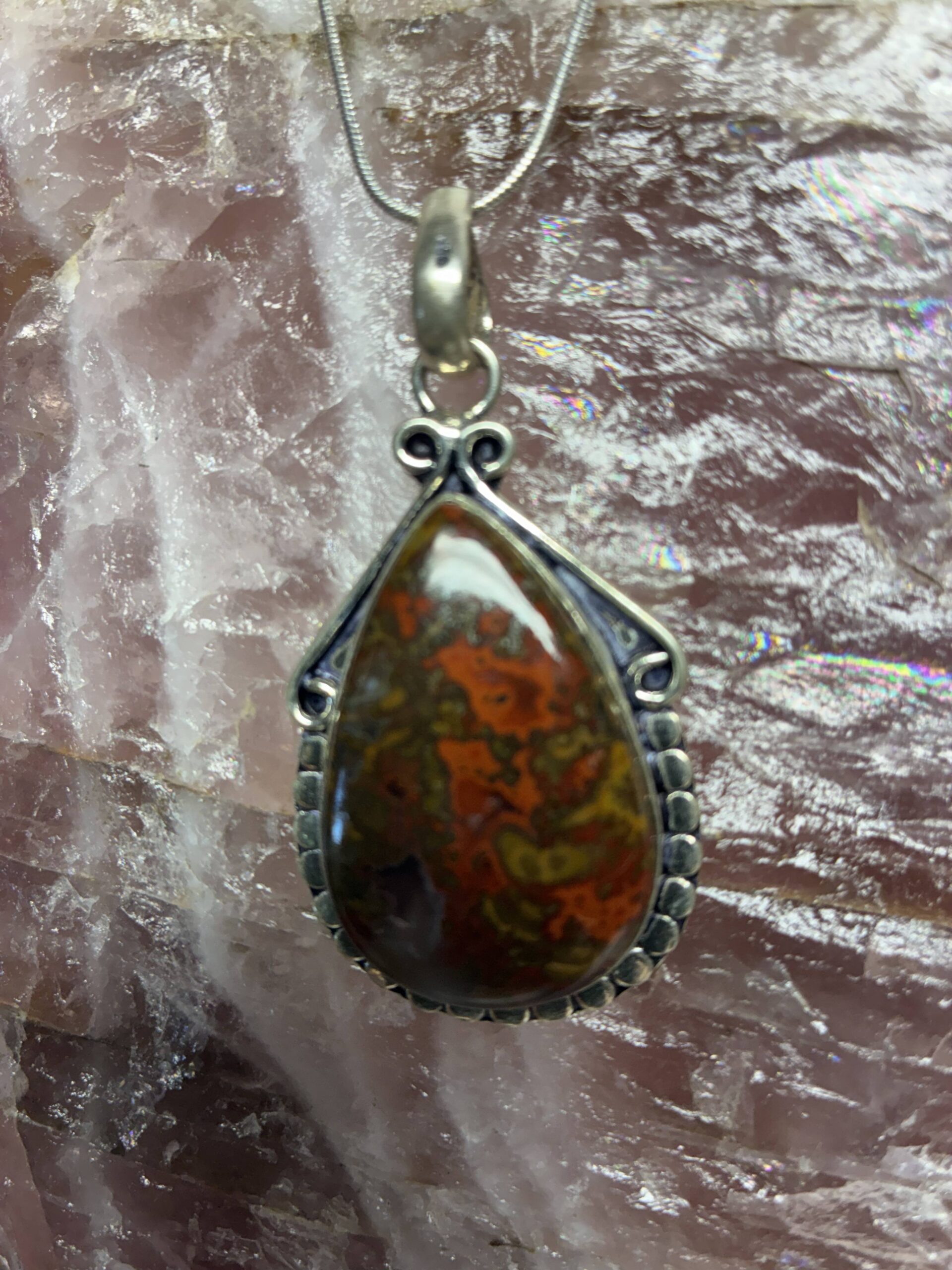 Red moss agate pendant